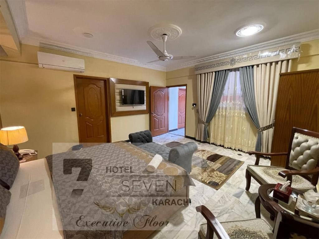 Hotel Seven 7 Karacsi Kültér fotó